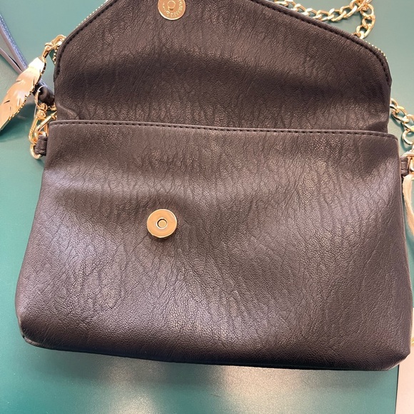 Jessica Simpson crossbody Penelope Clutch - Picture 5 of 13